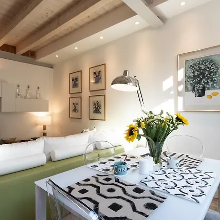 Lejlighed White With Private Terrace By Rent All *