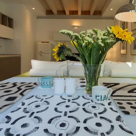White With Private Terrace By Rent All Apartamento *