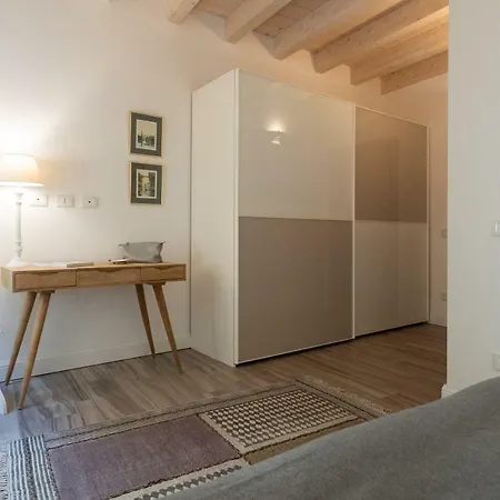 White With Private Terrace By Rent All Apartamento *